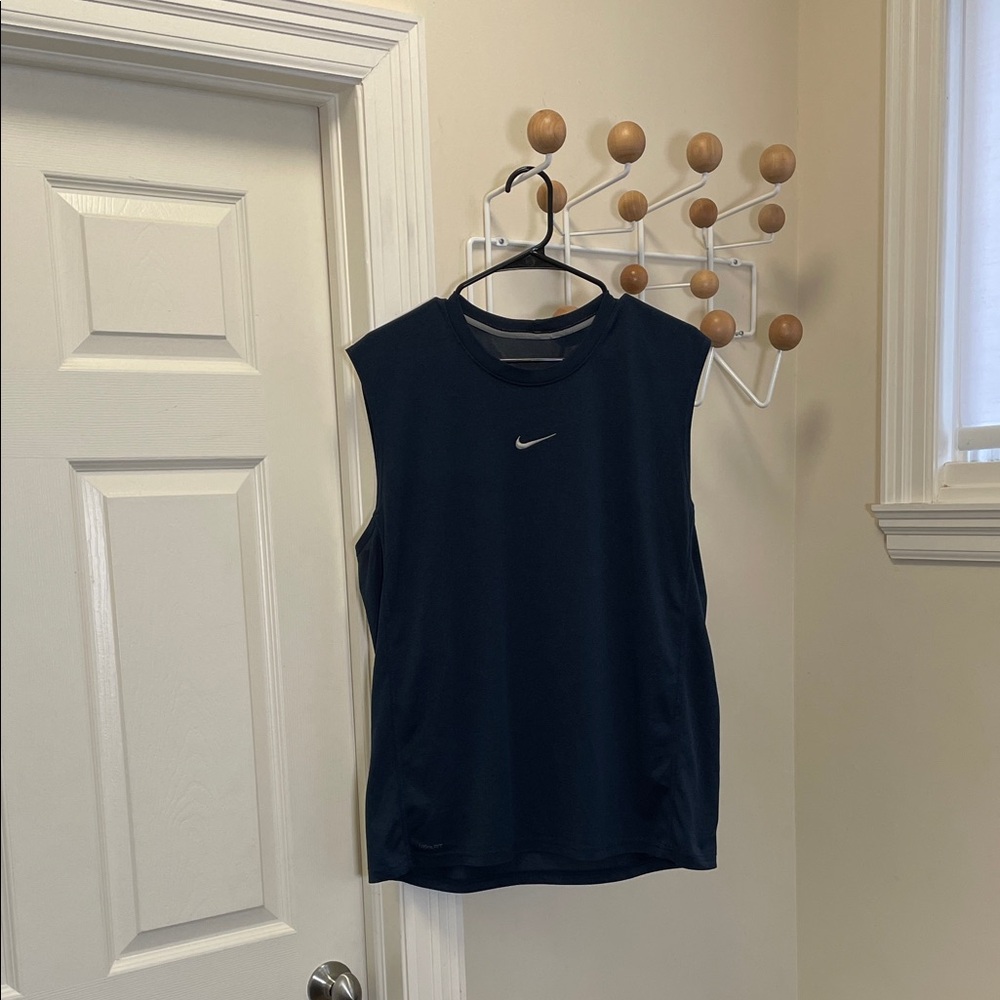 Nike - Classic Center Swoosh Athletic Top - Navy - L